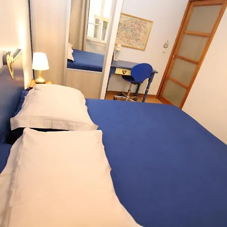 Victoires Louvre By B'your * París